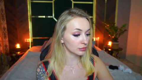 Snapshot of top_grace chatting on 5, 3, 2025 top_grace online show from 5, 3, 2025