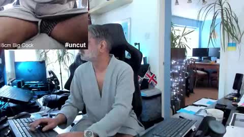 topalphaboss online show from 2, 11, 2025