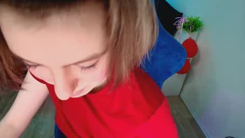 Snapshot of topcranberry chatting on 20, 10, 2025 topcranberry online show from 20, 10, 2025