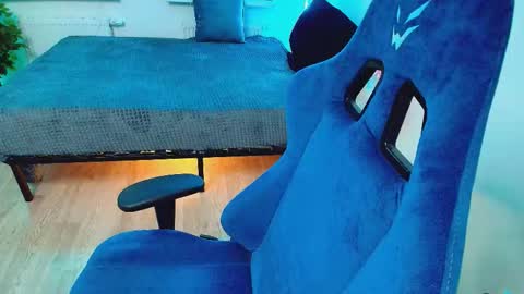 Snapshot of topcranberry chatting on 30, 10, 2025 topcranberry online show from 30, 10, 2025