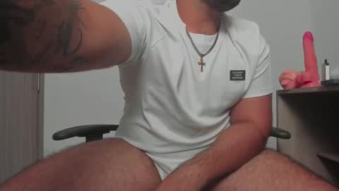 Toplayboy online show from 10, 3, 2025