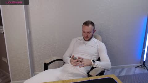 Glebaty online show from 6, 1, 2025