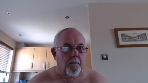 Snapshot of touchwood25 chatting on 13, 6, 2026 TOUCHWOOD25 online show from 13, 6, 2026