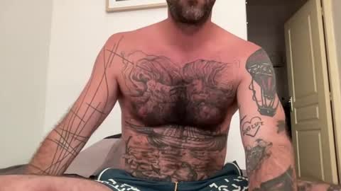 toutsexy online show from 27, 7, 2026