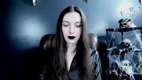 toxicdomme online show from 11, 3, 2026