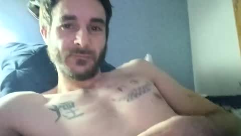 Snapshot of toxicsmoke1 chatting on 24, 11, 2025 El Papi online show from 24, 11, 2025