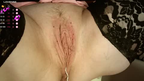 Snapshot of toxiquenude chatting on 15, 12, 2024 toxiquenude online show from 15, 12, 2024