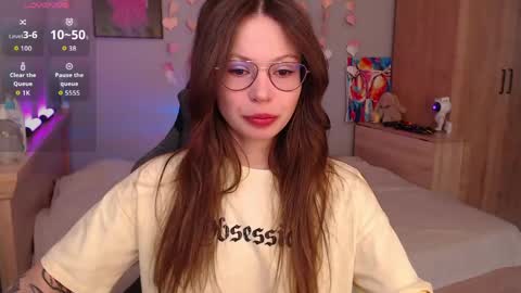 toxkiss online show from 6, 5, 2026