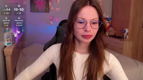 toxkiss online show from 12, 5, 2026