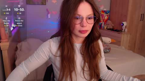 toxkiss online show from 13, 5, 2026