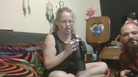 Snapshot of toybox1313 chatting on 13, 12, 2025 mandy and joe online show from 13, 12, 2025