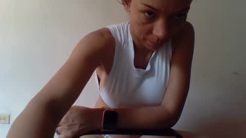 Snapshot of toyita707852490 chatting on 29, 9, 2025 toyita online show from 29, 9, 2025