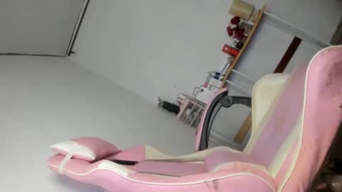 Rhiane online show from 2, 12, 2025