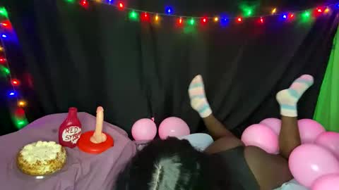 Snapshot of transgirl_omi chatting on 19, 9, 2025 TransDomme Omi online show from 19, 9, 2025