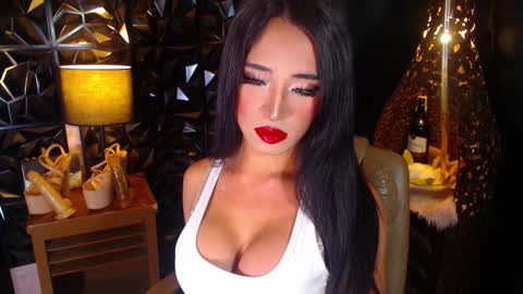 Snapshot of transgoddessrosy chatting on 23, 1, 2025 ROSY TAN BE MY KING DONT FORGET TO FOLLOW AND THUMBS UP ME online show from 23, 1, 2025