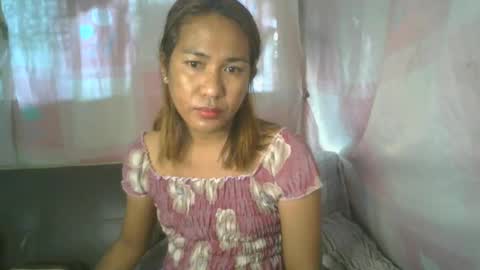 transhottie28 online show from 5, 3, 2025