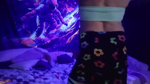 transmisshun online show from 29, 1, 2025