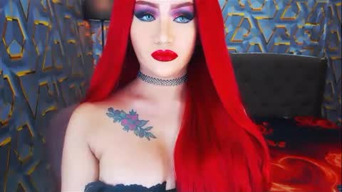 Snapshot of transplayfullolivia chatting on 21, 12, 2024 KYLIE BELLA TS online show from 21, 12, 2024