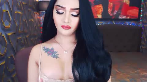 KYLIE BELLA  TS online show from 18, 1, 2025