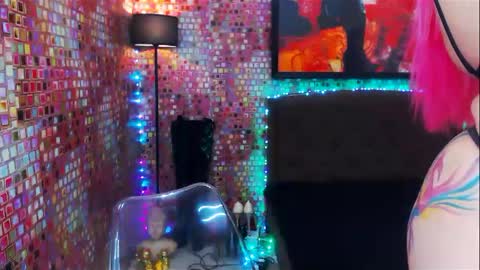 KYLIE BELLA  TS online show from 8, 2, 2025