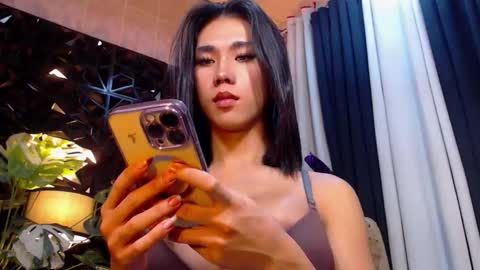 Snapshot of transpornidol chatting on 22, 11, 2025 transpornidol online show from 22, 11, 2025