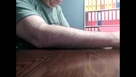 Snapshot of trapper727272 chatting on 22, 1, 2025 Big Head Cock online show from 22, 1, 2025