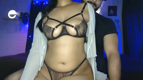 travisandnina online show from 15, 1, 2026