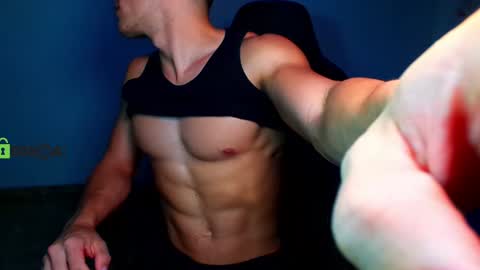 Snapshot of travisdiamonds chatting on 7, 12, 2024 TRAVIS. online show from 7, 12, 2024