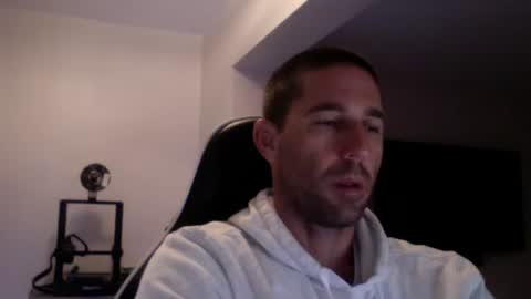 TravisKenn online show from 11, 3, 2025