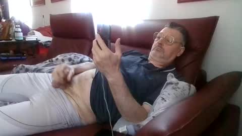 trebgeis1 online show from 29, 4, 2026