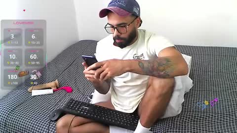 Hunter man online show from 5, 4, 2026