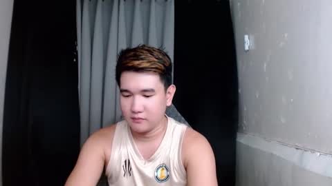 Snapshot of trebz_01 chatting on 8, 5, 2026 trebz_01 online show from 8, 5, 2026