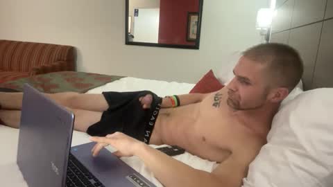 Snapshot of treeburner1 chatting on 23, 10, 2025 TreeBurner1 online show from 23, 10, 2025