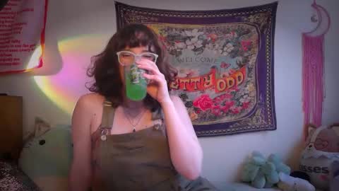 treecups online show from 9, 9, 2025