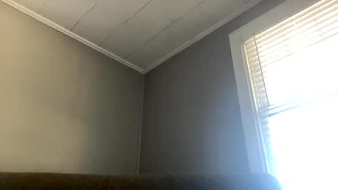 Snapshot of treeman817 chatting on 14, 11, 2025 treeman817 online show from 14, 11, 2025