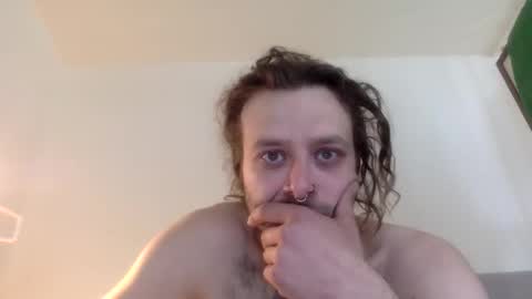 Snapshot of tremdave chatting on 25, 5, 2026 tremdave online show from 25, 5, 2026