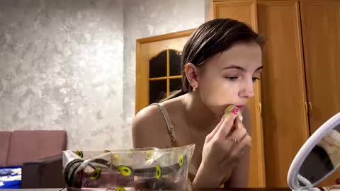 Snapshot of trenacallnan chatting on 17, 3, 2026 Tina online show from 17, 3, 2026