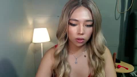 trexie_fucks15 online show from 8, 10, 2025