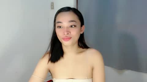 Snapshot of tricia_slut chatting on 18, 10, 2025 tricia_slut online show from 18, 10, 2025