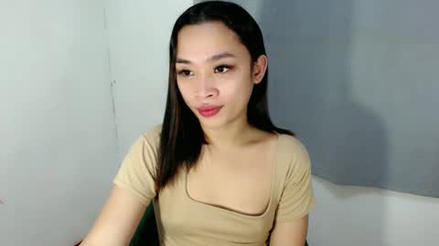 tricia_slut online show from 5, 11, 2025