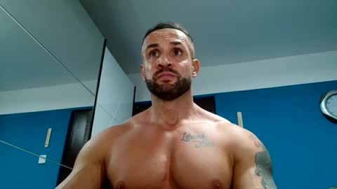 Snapshot of tridentmuscles chatting on 16, 12, 2024 tridentmuscles online show from 16, 12, 2024