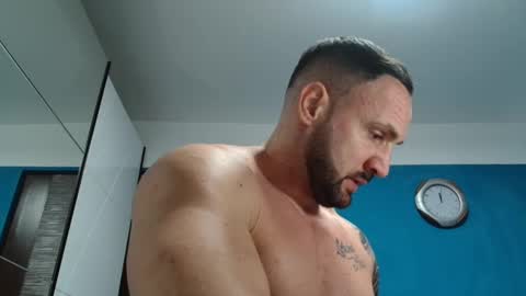 Snapshot of tridentmuscles chatting on 28, 2, 2025 tridentmuscles online show from 28, 2, 2025