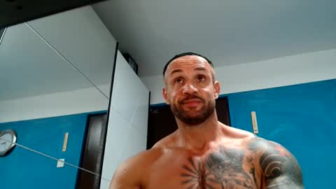 Snapshot of tridentmuscles chatting on 7, 10, 2025 tridentmuscles online show from 7, 10, 2025