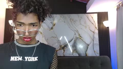 Snapshot of triiangel_latinboy chatting on 13, 4, 2026 Johan online show from 13, 4, 2026