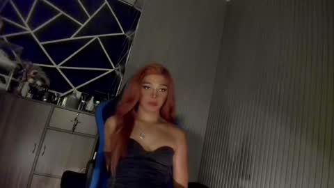 Snapshot of trinityfucksyou chatting on 12, 12, 2024 Ms Ella online show from 12, 12, 2024