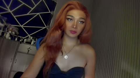 Snapshot of trinityfucksyou chatting on 23, 12, 2024 Ms Ella online show from 23, 12, 2024