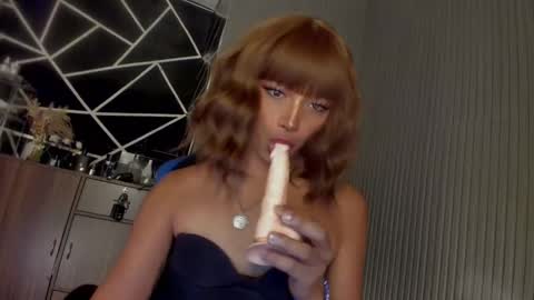 Snapshot of trinityfucksyou chatting on 13, 1, 2025 Ms Ella online show from 13, 1, 2025