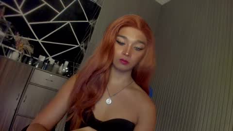 Snapshot of trinityfucksyou chatting on 29, 1, 2025 Ms Ella online show from 29, 1, 2025