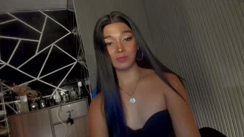 Snapshot of trinityfucksyou chatting on 27, 2, 2025 Ms Ella online show from 27, 2, 2025