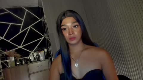 Snapshot of trinityfucksyou chatting on 7, 3, 2025 Ms Ella online show from 7, 3, 2025